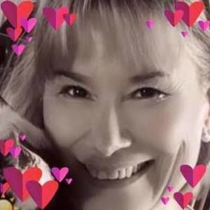 Meet your Posher, Deborah